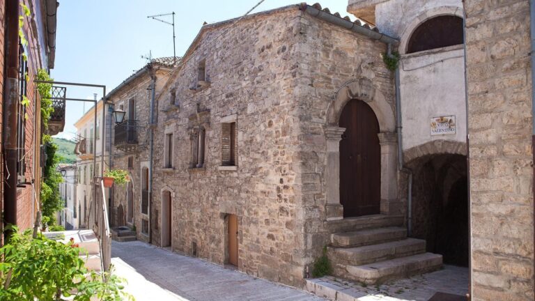 La Casa del Capitano nel centro storico di Faeto